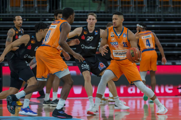 堡稳固积分 堡稳固积分