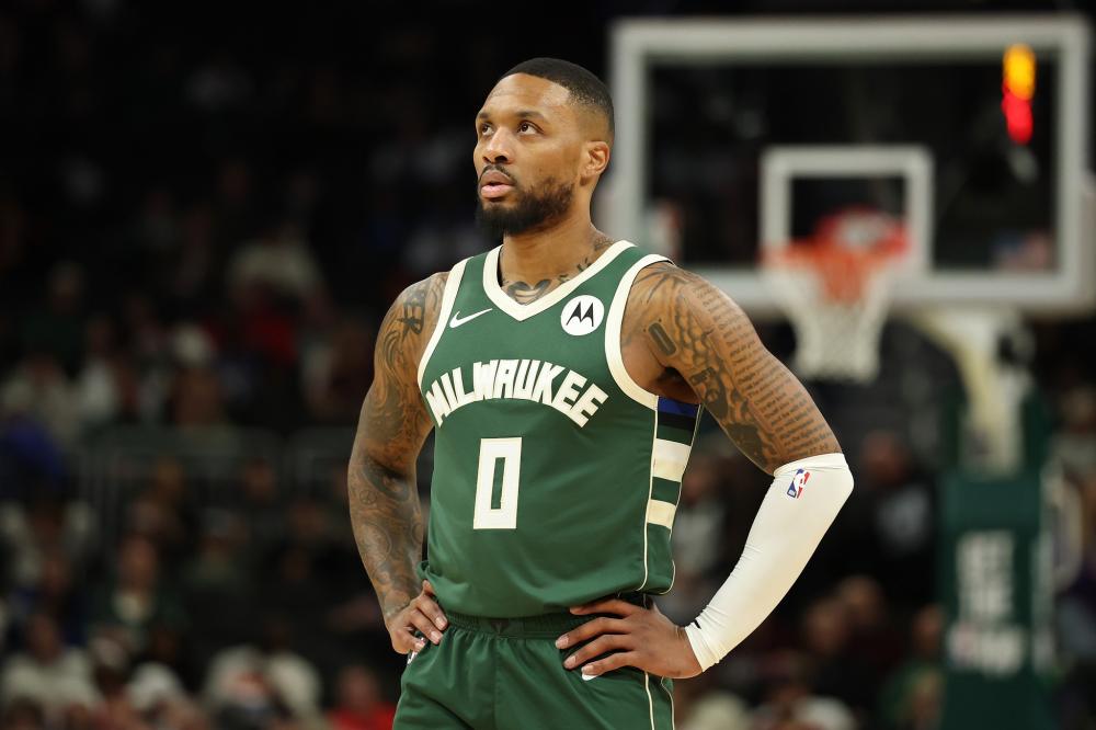 他为许多年 他为许多年